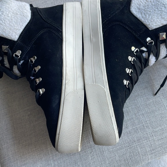 MARC FISHER BLACK DAIRE ANKLE BOOTIE / SNEAKERS size 10 - Picture 6 of 13